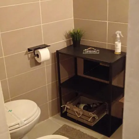 San Giovanni Nei Sassi Apartment *