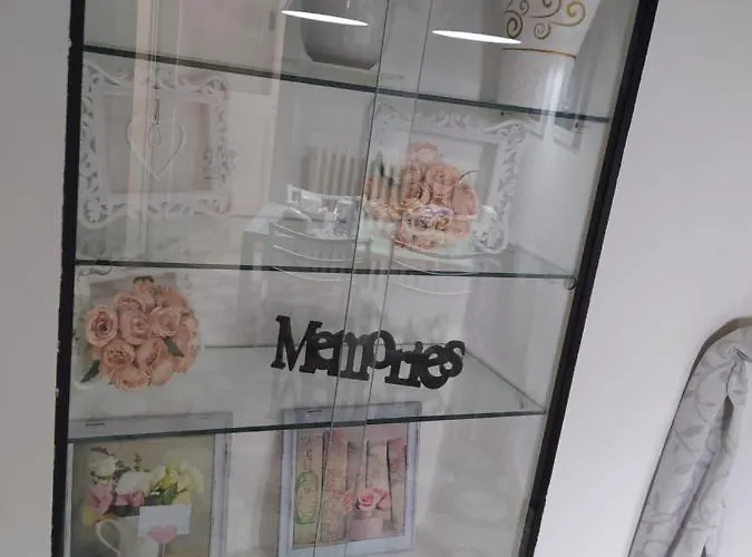 San Giovanni Nei Sassi アパート